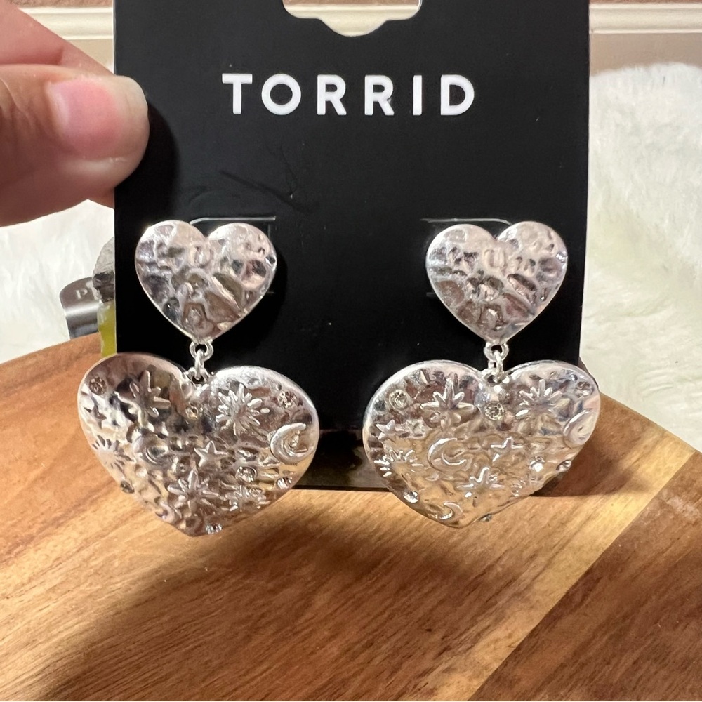 Torrid Floral Embossed Silver Tone Heart Earrings NWT